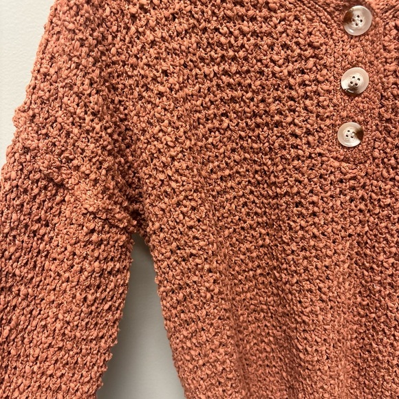 Veveret Cozy Knit Henley Sweater in Rust - Picture 4 of 6